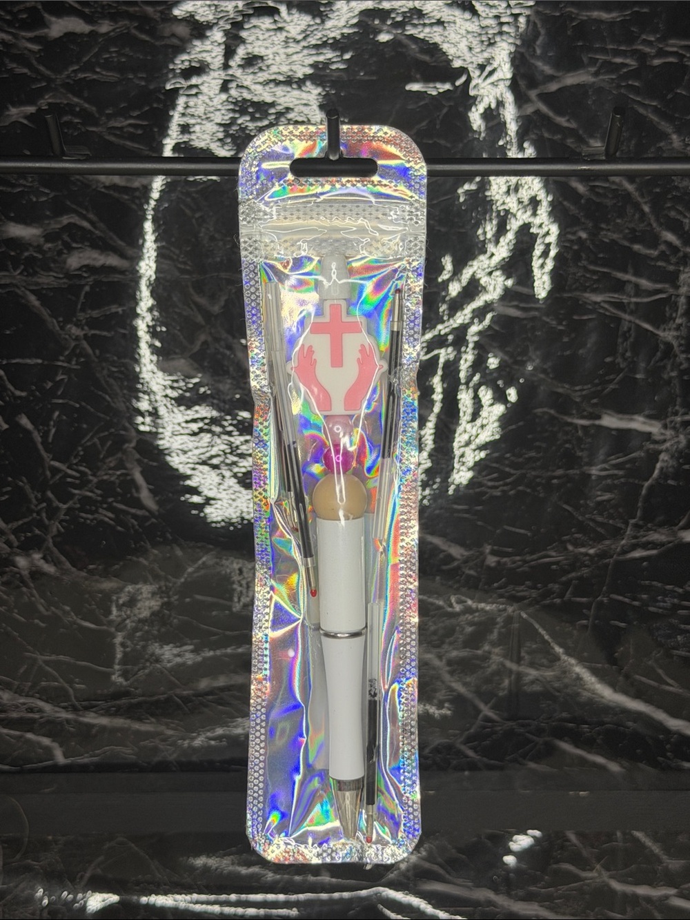 Pink Cross Focal Bead Pen
Black and blue ink